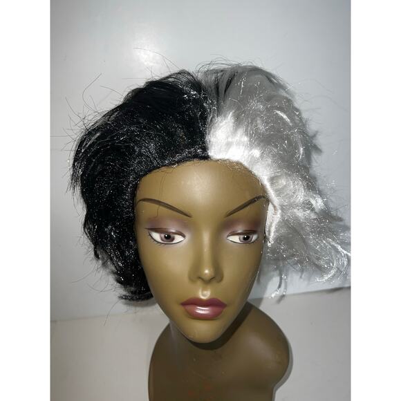 Spooktacular Creations Cruella Deville Bob Wig Costume Cosplay Short Halloween - Picture 3 of 12